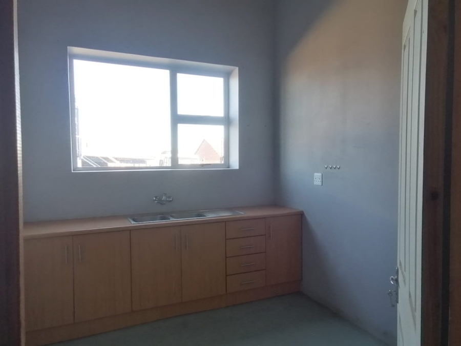 4 Bedroom Property for Sale in Ladybrand Free State
